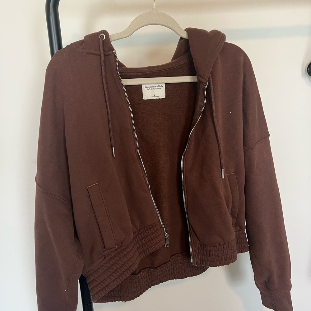 Women’s cropped Brown Zip-Up Hoodie